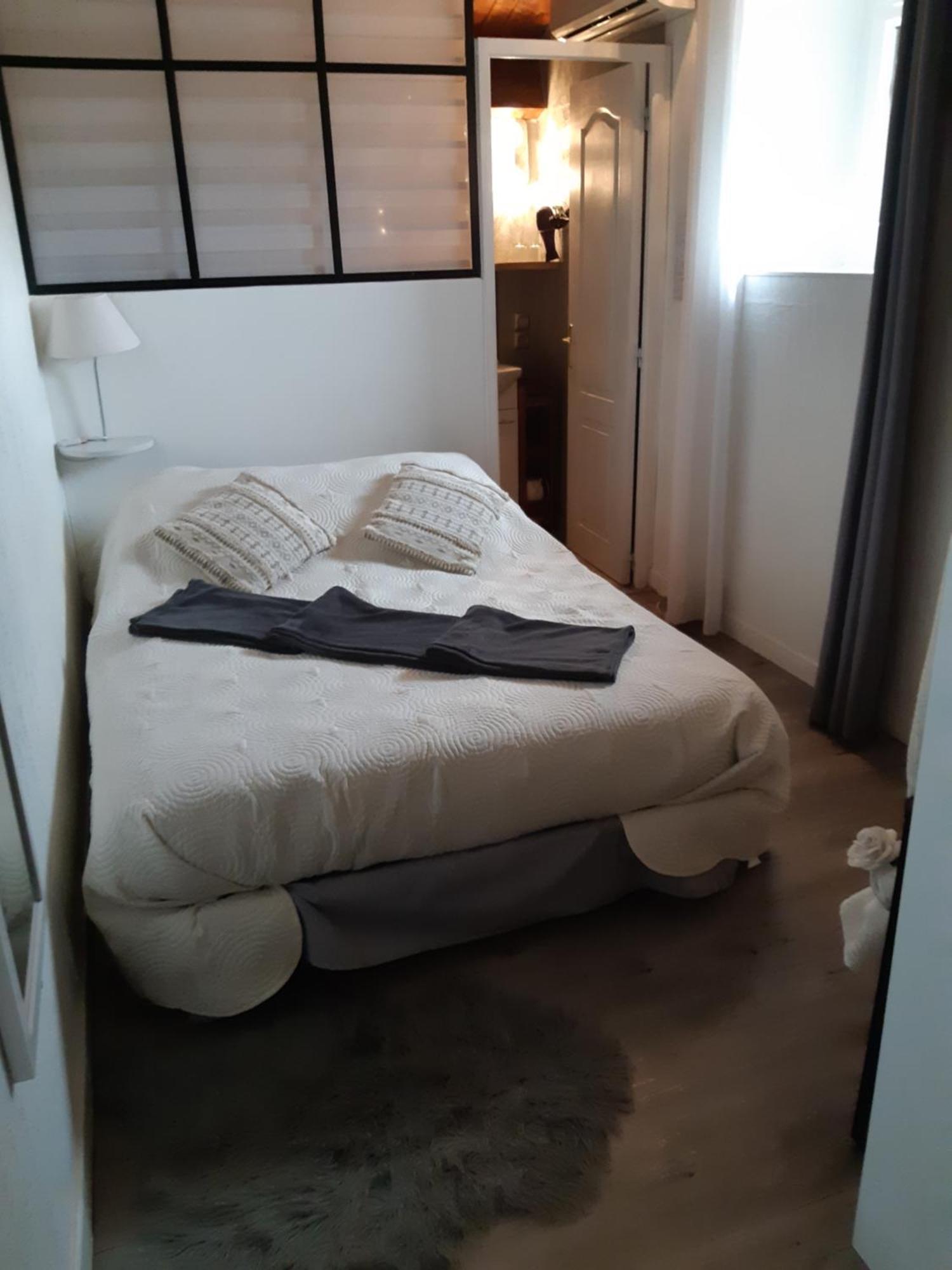 拉阿莫瑞尔住宿加早餐旅馆 拉让帖特 客房 照片